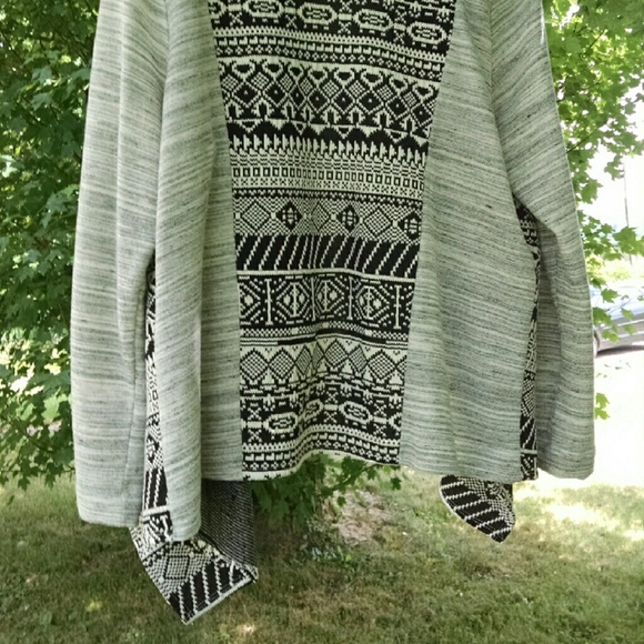 Grey Tribal Print Open Cardigan Sidetail Sweater - Picture 4 of 4