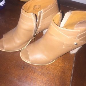 Steve Madden booties