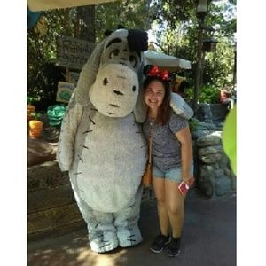 Meet your Posher, Allyssa