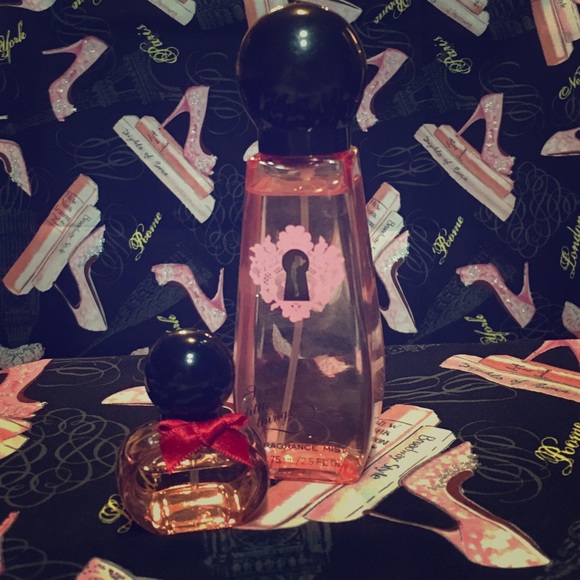 VS Sexy Little Things