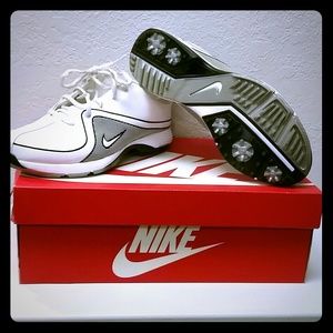 Nike women's golf tennis shoes