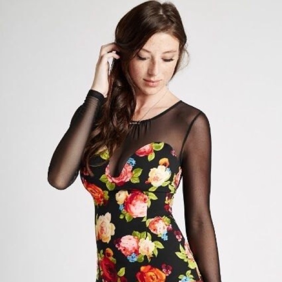 Guess Chateau Top Floral Sweetheart Sheer Black S