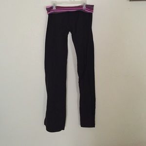 Black bootcut Lululemon yoga pants