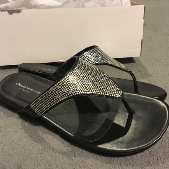 NWT BOX SANDALS