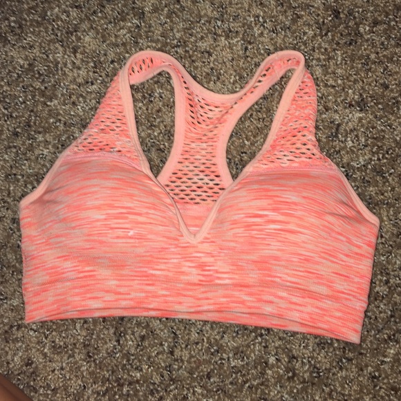 PINK BRAND SPORTS PUSH-UP BRA!