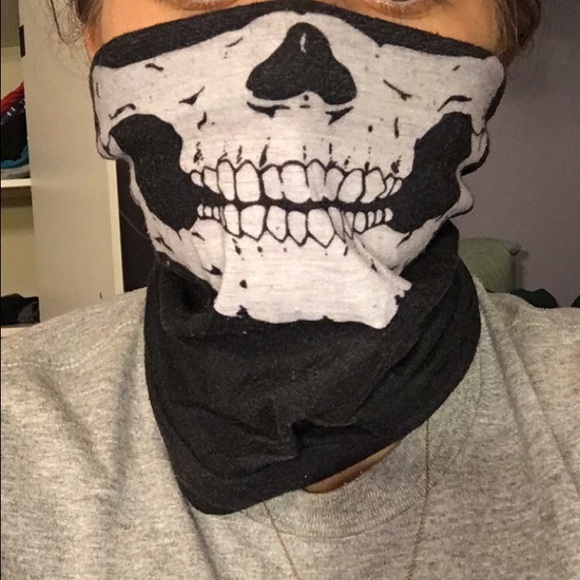 scarf