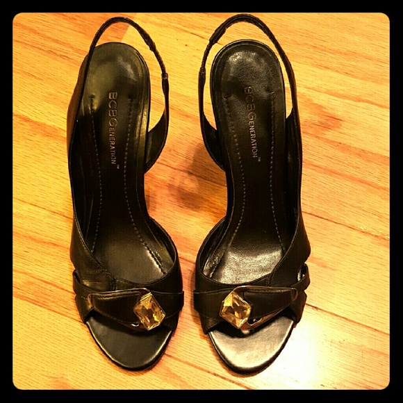 BCBG heels - Picture 1 of 2