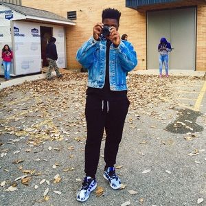 Meet your Posher, Antonio