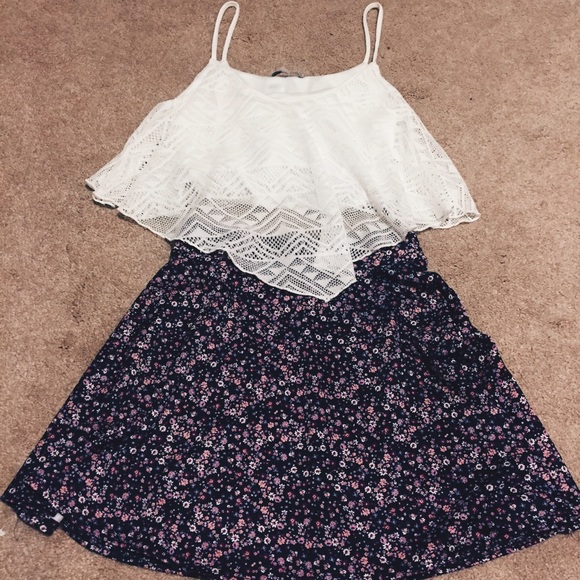 Two in One  Flowy crop top