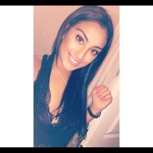 Meet your Posher, Victoria