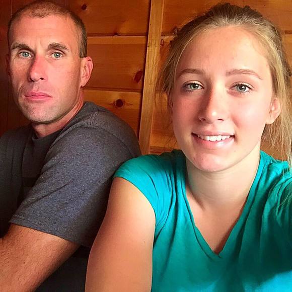 Meet your Posher, Eden - Picture 1 of 1