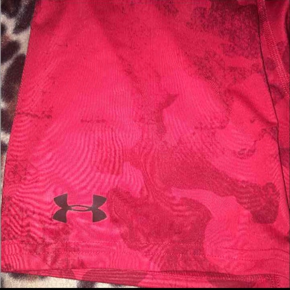 ❌SOLD❌UNDER ARMOUR COMPRESSION SHORTS/BOXERS - Picture 2 of 4