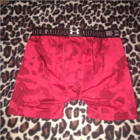 ❌SOLD❌UNDER ARMOUR COMPRESSION SHORTS/BOXERS - Picture 4 of 4