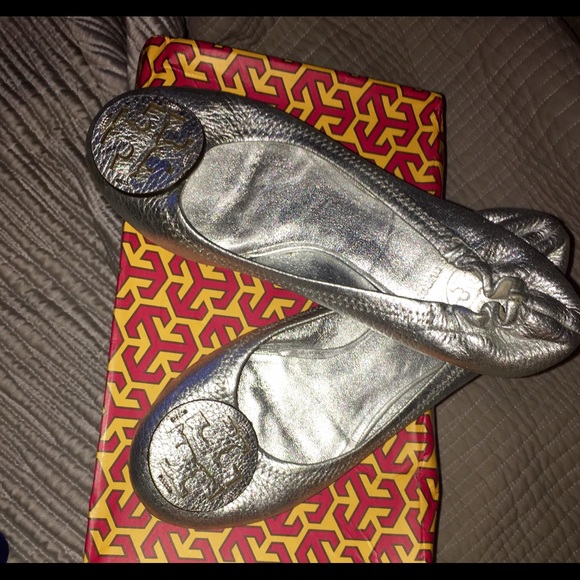 Very good condition TB all silver flats