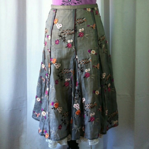 Grey Embroidered Silk Lithe by Anthropologie skirt