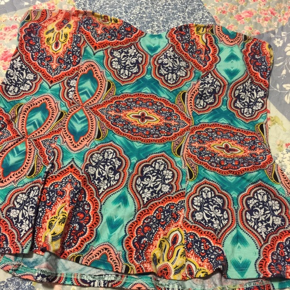 New Venus strapless top