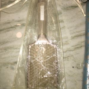 NEW TYME HAIR BRUSH!!!