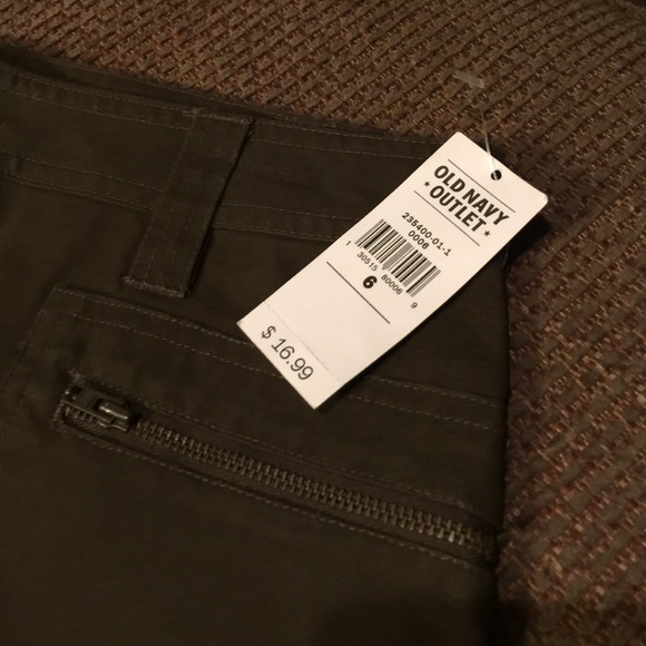 Mini Skirt - Picture 2 of 2