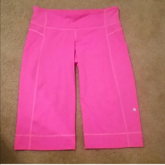 Lululemon hot pink crop pant