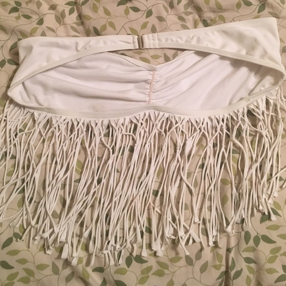 White fringe bikini top - Picture 2 of 2