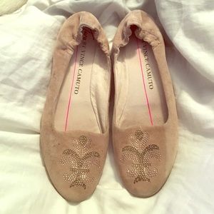 Vince Camuto nude flats