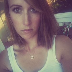 Meet your Posher, Katelyn