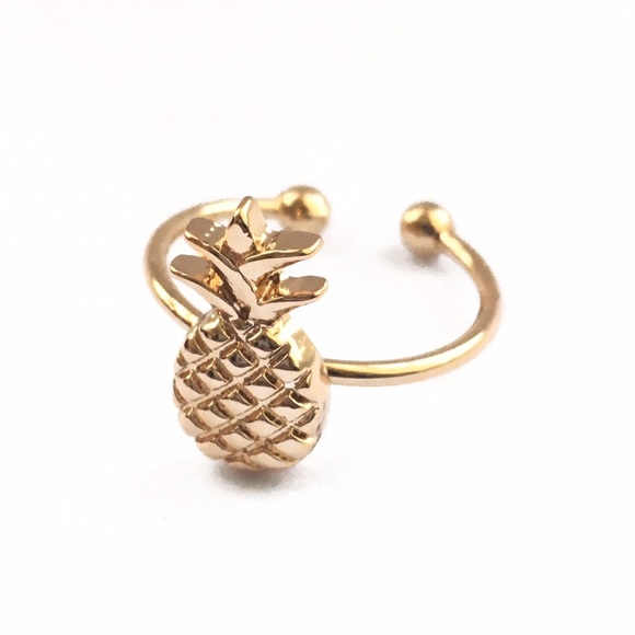 Urban Outfitters Jewelry - mini gold pineapple ring