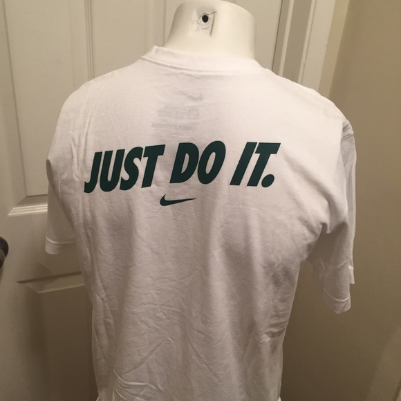 NWOT - Nike T-Shirt (unisex) - many available - Picture 2 of 4