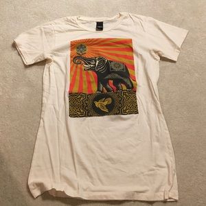 Obey elephant tshirt