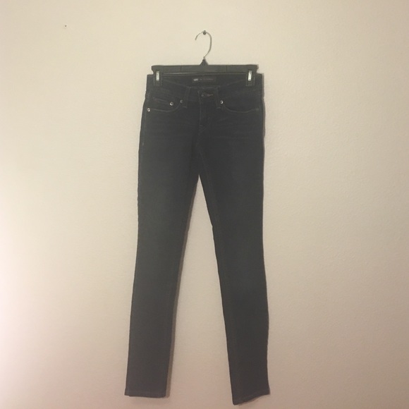 Super low dark denim Levis