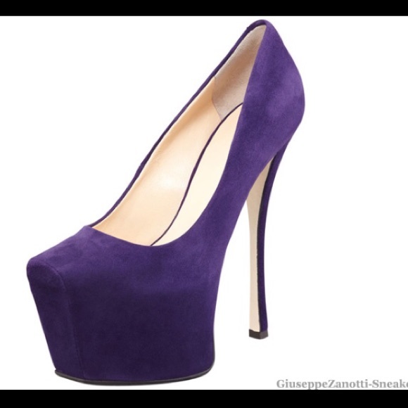 SOLD ON TRADESY! NEW! Giuseppe Zanotti pumps SZ 10 - Picture 2 of 4