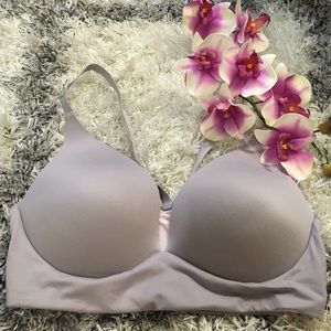 Unworn Victoria's Secret bra