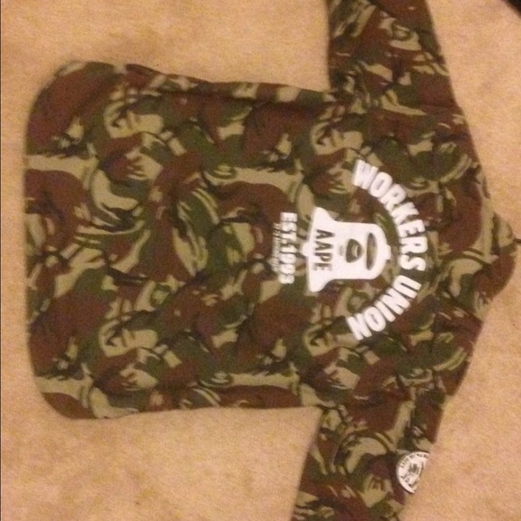 Vintage bape button up - Picture 3 of 3