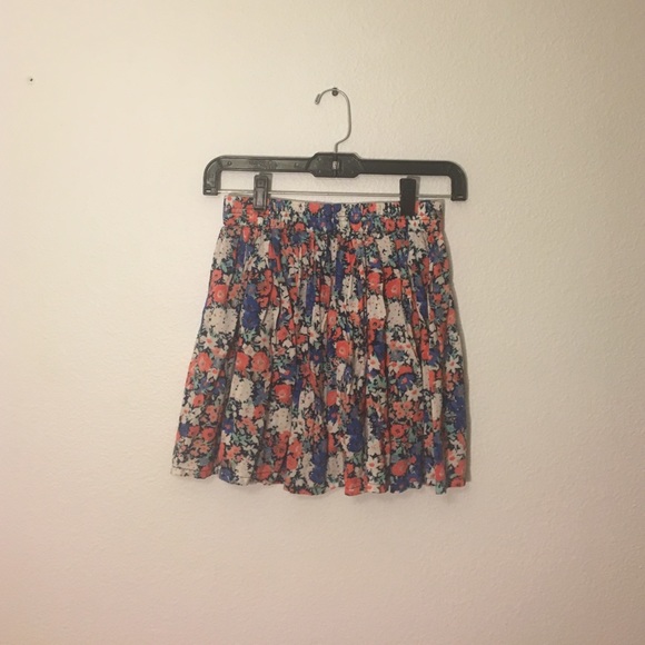 floral high waisted mini skirt