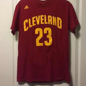 NEW lebron James T shirt jersey