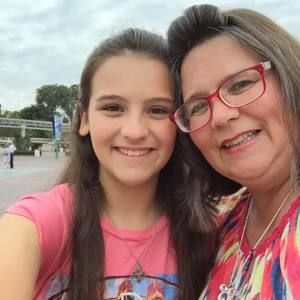 Meet your Posher, Angela