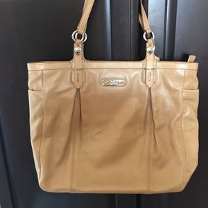 Coach Tote