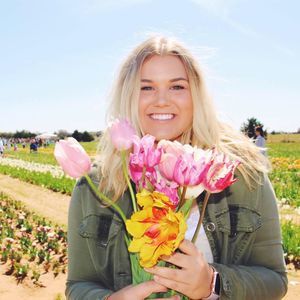 Meet your Posher, Estelle