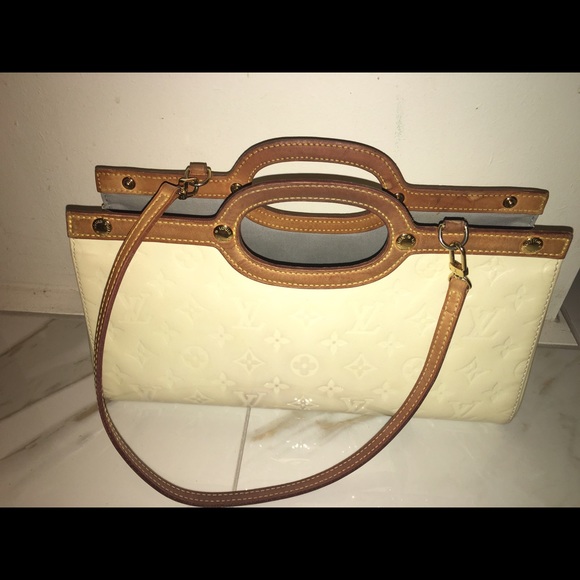 Lv Bag - image 1