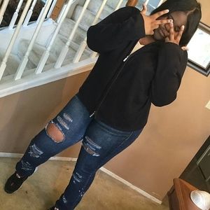 Meet your Posher, Daysia