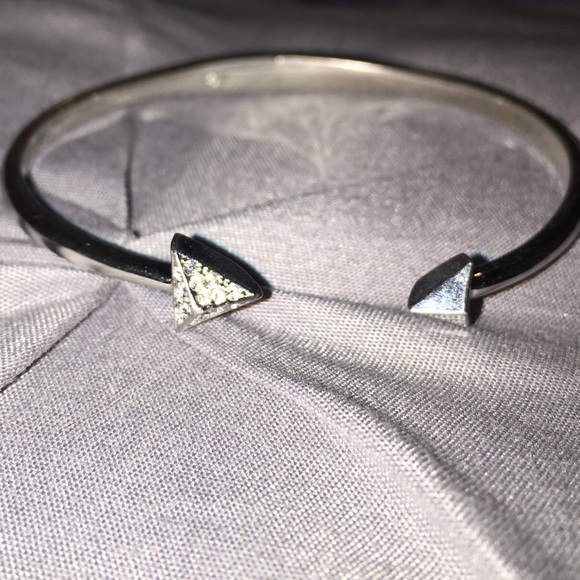 Arrow Nadri Bracelet Cuff