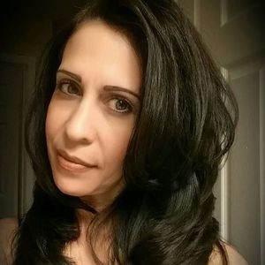 Meet your Posher, Becky