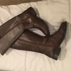 Guess Dark Brown Riding Boots