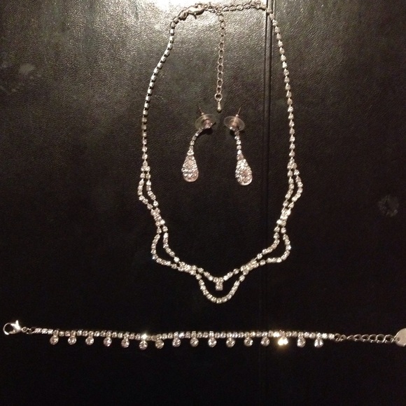 Rhinestone set