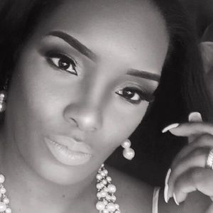 Meet your Posher, Clarissa