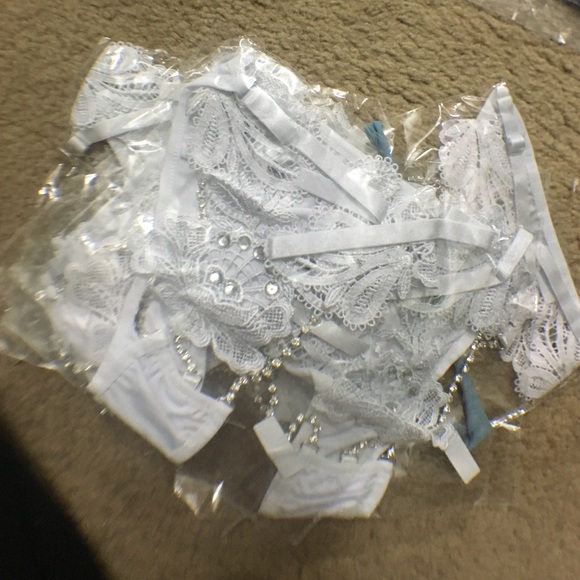 White Lace & Jewel Panty - Picture 2 of 2