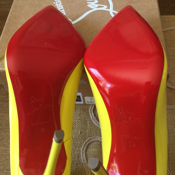 Christian Louboutin So Kate Sun Patent Sz38 - Picture 3 of 4