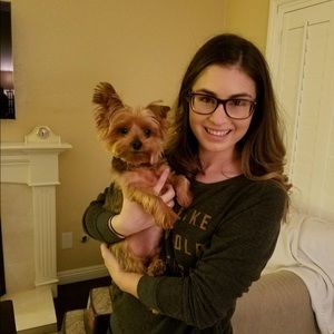 Meet your Posher, Nicole