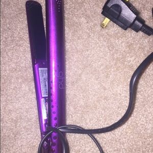 GHD hair straightener