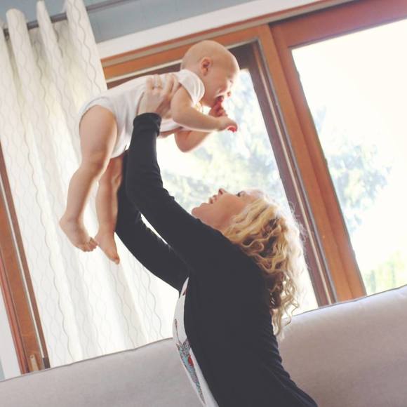 Meet your Posher, Laura - Picture 1 of 1